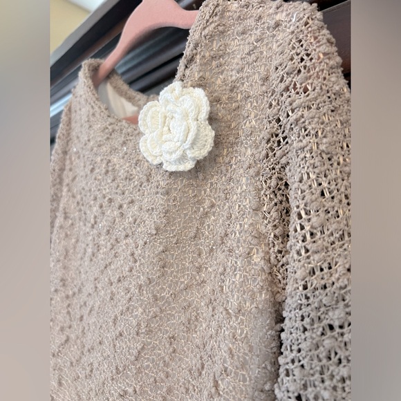 Girls Beige and Cream lace tunic or dress - 6x - Picture 5 of 11